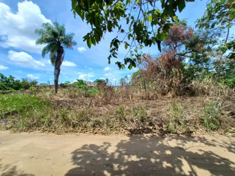 Lotes com excelente localização no centro de Itapissuma, com uma área total de 1.440,00m de área total. 

São quatro lotes que serão vendido juntos, cada lote possui 12,00m de frente e fundo, 30,00m do lado direito e esquerdo. Perfazendo cada lote uma área total de 360,00m². 

Agende sua visita!




