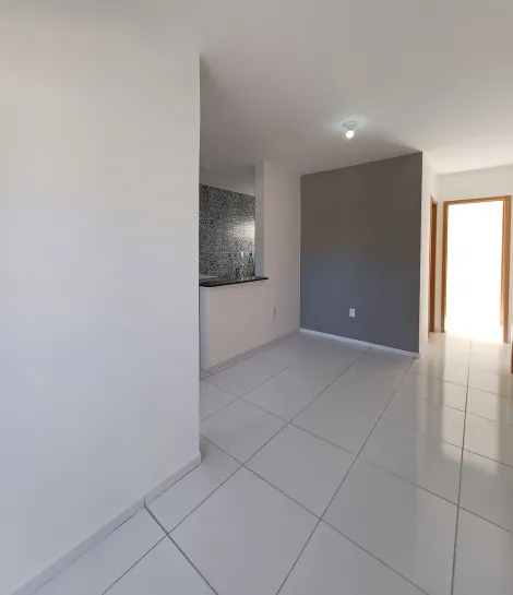 Imóvel com excelente localização na região de Pau Amarelo, possui 42,00 m² de área construída.

Dispõe de varanda, sala para dois ambientes, dois quartos, cozinha, banheiro social e uma vaga de garagem.

Localizada à 10 min do Novo Atacarejo do Janga.

Agende sua visita!