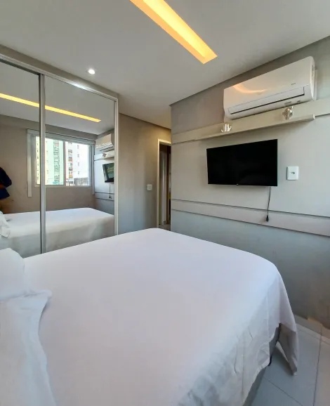 Apartamento nascente com excelente localização na Ilha do Retiro!

O imóvel possui 58,91m² com ampla sala para dois ambientes, dois quartos sendo um suíte, cozinha, área de serviço e uma vaga de garagem coberta.

O condomínio dispõe espaço kids, piscina, salão de festas, salão de jogos, academia, biblioteca, portaria 24 horas, câmeras de segurança, gerador.

Agende sua visita!
