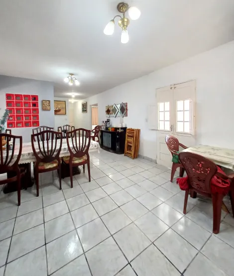 Oportunidade Imperdível: Linda Casa à Venda em Tamandaré!

Descubra o conforto e a tranquilidade de viver em uma ampla residência, perfeita para sua família. Esta charmosa casa oferece:

Terraço com vista para momentos de lazer e relaxamento;
Sala Espaçosa para dois ambientes, ideal para receber amigos e familiares;
4 Quartos, sendo 2 Suítes exclusivas para seu conforto;
Banheiro Social, Cozinha ampla, Área de Serviço bem planejada
Vaga para 8 Carros, proporcionando comodidade e segurança; Depósito
Piscina para se refrescar e aproveitar o clima de Tamandaré.


Não perca essa chance única de viver em um dos lugares mais desejados da região!

Agende sua visita agora mesmo e venha conhecer o seu novo lar!