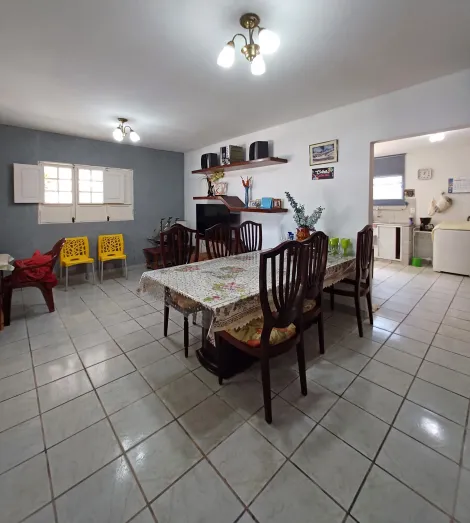Oportunidade Imperdível: Linda Casa à Venda em Tamandaré!

Descubra o conforto e a tranquilidade de viver em uma ampla residência, perfeita para sua família. Esta charmosa casa oferece:

Terraço com vista para momentos de lazer e relaxamento;
Sala Espaçosa para dois ambientes, ideal para receber amigos e familiares;
4 Quartos, sendo 2 Suítes exclusivas para seu conforto;
Banheiro Social, Cozinha ampla, Área de Serviço bem planejada
Vaga para 8 Carros, proporcionando comodidade e segurança; Depósito
Piscina para se refrescar e aproveitar o clima de Tamandaré.


Não perca essa chance única de viver em um dos lugares mais desejados da região!

Agende sua visita agora mesmo e venha conhecer o seu novo lar!