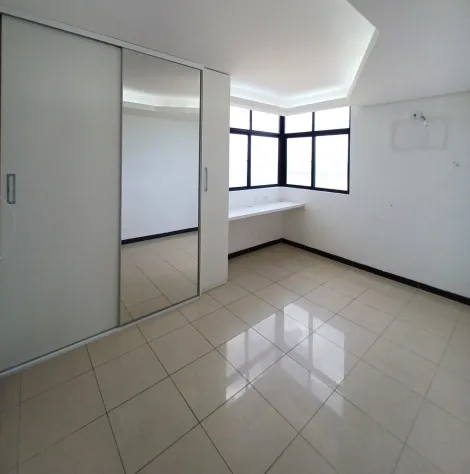 Excelente apartamento a venda na beira mar de Candeias!

O imóvel possui  159m² de área privativa, sala para0 03 ambientes com varanda integrada, 03 suítes, lavabo, cozinha, área de serviço, quarto e banheiro de serviço, 03 vagas de garagem cobertas.

O condomínio dispõe portaria 24 horas, portão eletrônico, gás encanado, gerador, churrasqueira, piscina, playground, quadra poliesportiva, salão de festa, sauna.

Agende agora sua visita!