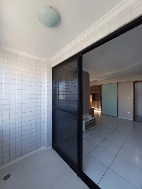 Excelente apartamento a venda no bairro da Encruzilhada!

O imóvel possui 61m² de área privativa, varanda, sala para 02 ambientes, 03 quartos sendo 01 suíte com closet, banheiro social, cozinha, área de serviço, 01 vaga de garagem (tipo vagão - cabem dois carros de médio porte). 

Condomínio dispõe portaria 24 horas, gás encanado, gerador, portão eletrônico, campo de futebol, espaço kids, piscina adulto, playground, salão de festas, salão de jogos, sauna.

Agende agora sua visita !

*Consultar regularização do imóvel*