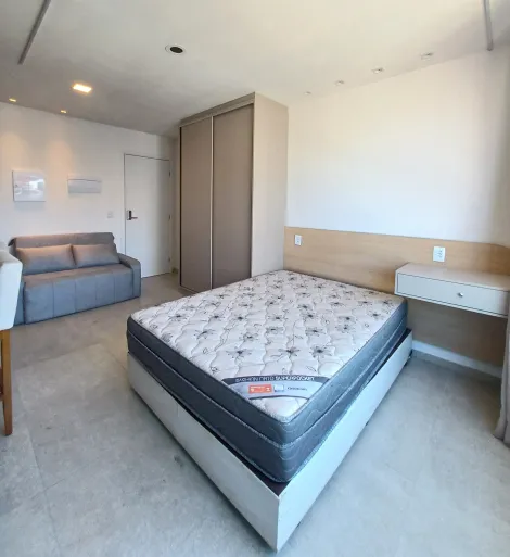 Excelente flat mobiliado localizado em Boa Viagem, com 24,00m² de área útil.

O imóvel possui sala/quarto, cozinha, banheiro, e uma vaga de garagem..

O condomínio dispõe de piscina panorâmica, gazebo no rooftop, lounge com redário, playground, pet place e pet wash, espaço crossfit, coworking, bicicletário e portaria 24hs.

Agende agora sua visita!