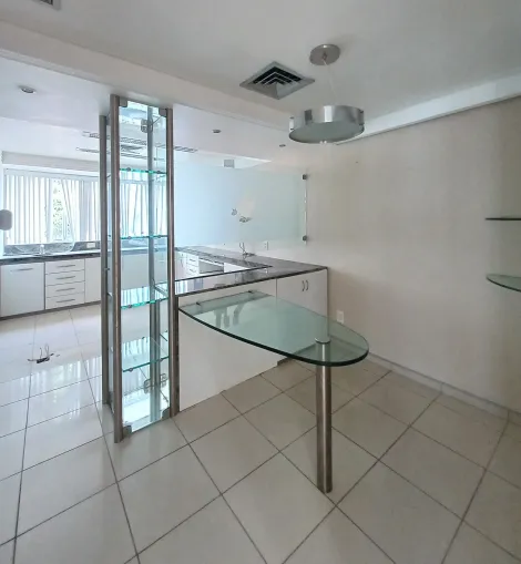 Excelente sala comercial localizada no bairro da Tamarineira!

O imóvel possui 34,60m² de área útil, são quatro salas, um banheiro e uma vaga de garagem.

O empreendimento é ideal para consultórios médicos, um ambiente profissional e bem localizado, excelente opção para médicos, dentistas ou outros profissionais da saúde. 

Agende já sua visita!