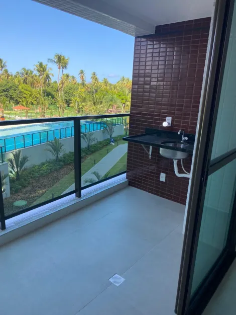 Excelente apartamento localizado no Paiva, com 96,78 m² de área útil.

Imóvel possui sala ampla com varanda, três dormitórios sendo uma suíte, um banheiro privativo, lavabo, cozinha, área de serviço e duas vagas de garagens cobertas.

O Verano possui uma localização privilegiada, em frente ao Parque da Lagoa no Paiva.

O condomínio possui área de lazer equipada com campo de futebol, bicicletário, churrasqueira, cinema, espaço gourmet, espaço kids, academia, piscina adulto e infantil, pista de caminhada, playground, quadra poliesportiva, salão de festas, salão de jogos. sauna, spa, câmeras de segurança, gás encanado, gerador, portaria 24hs.

Agende sua visita!