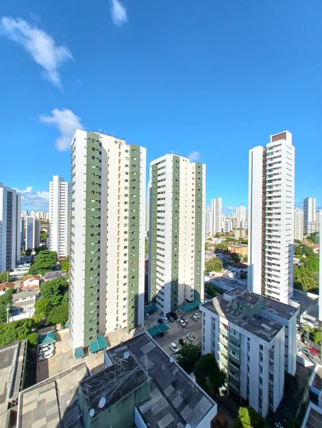 Projetado para proporcionar a qualidade de vida que você sonha, o Parc Torre Residence foi idealizado pensando na sua comodidade e praticidade.

Localizado na Rua José de Holanda, 854 no bairro da Torre, no antigo Clube dos Sargentos, o empreendimento tem toda uma infraestrutura de comércio e serviços ao seu redor, como padarias, supermercados, escolas, hospitais, praças, shoppings, farmácias e igrejas. Além do fácil acesso a outros bairros como Casa Forte, Parnamirim, Aflitos e Madalena.

Área de lazer completíssima: piscina, mini campo, hall social, playground, fitness, bicicletário, entre outros.

O apartamento contém sala e dois quartos, sendo um suíte.